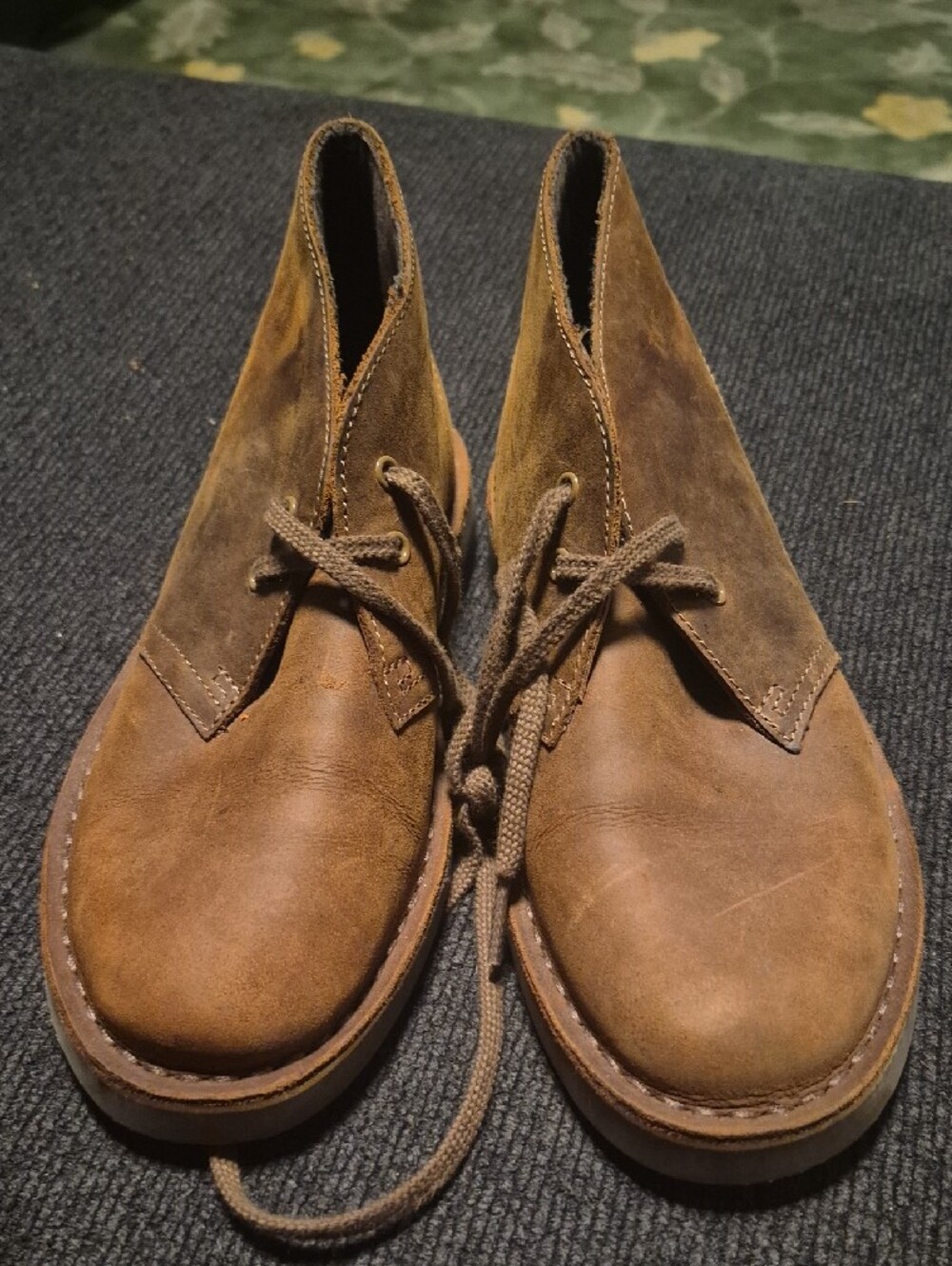 Clarks Brown Leather Chukka Boots - Picture 5 of 6